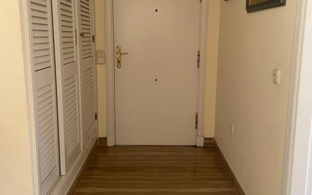 Hacienda Elviria 2 Bedroom Spacious Apartment