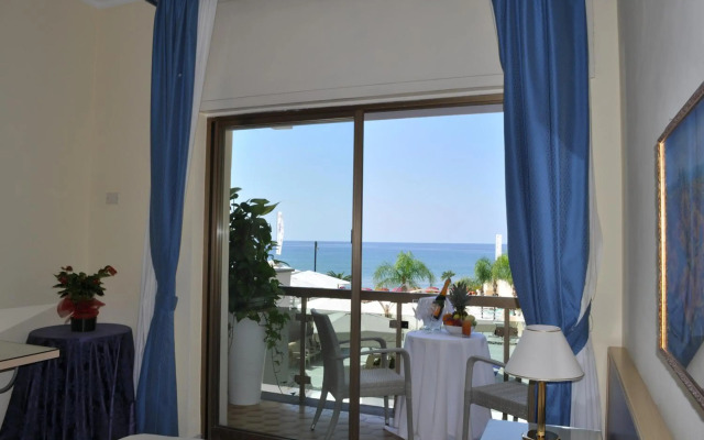 Grand Hotel La Playa