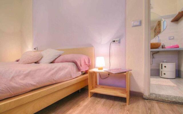 LA PERLA piccolo appartamento in piazza