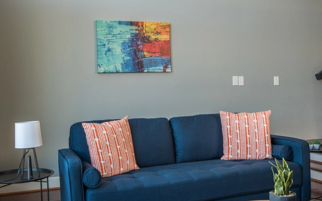 FRONTDESK NuLu Apts Louisville