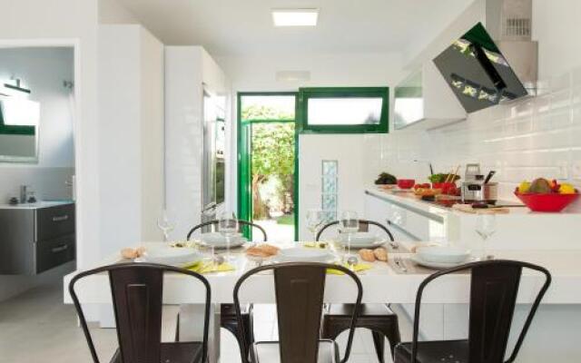 Beachfront Apartment las Burras Fa03