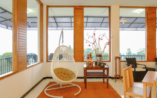 Hotel Kawi Surapatha