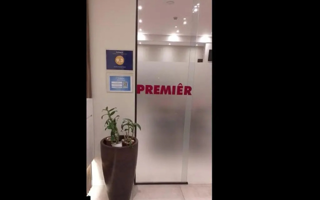 Jandira Premiêr Hotel