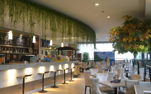 Grand Savero Hotel