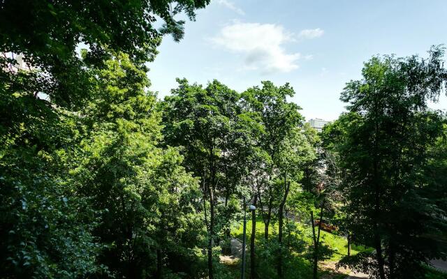 Smart Host (Смарт Хост) на набережной Космодамианская