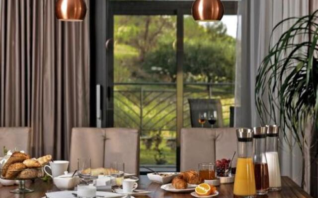 Luxury Villa Happiness