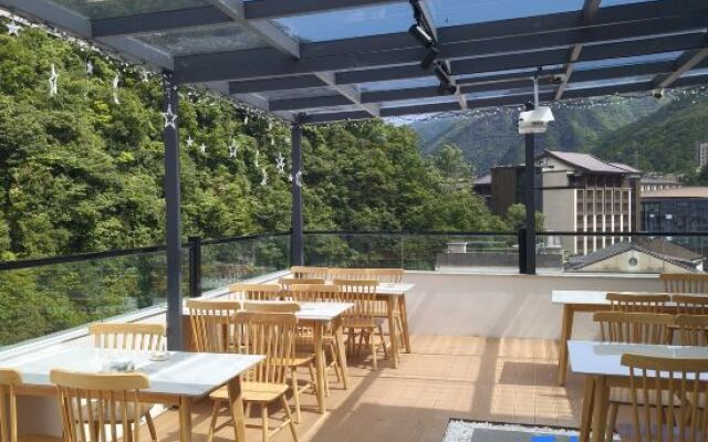 Shennongjia Yunshan Zhuli Homestay (Muyu Branch)