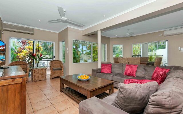 The Villas Palm Cove