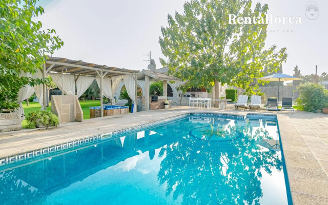 Villa Vinyeta Jacuzzi Garden - Rentallorca