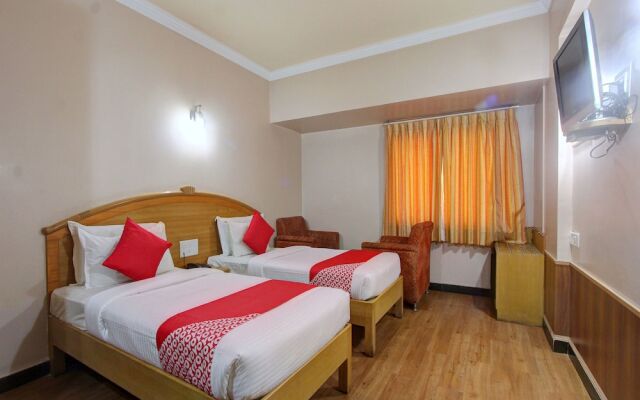 OYO 15781 Shree Adiga Residency