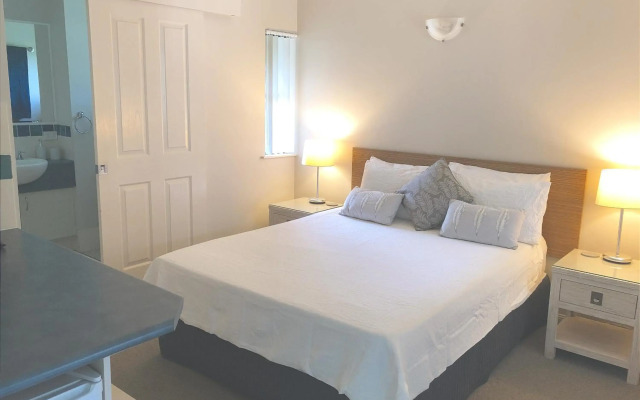 Bay Villas Resort