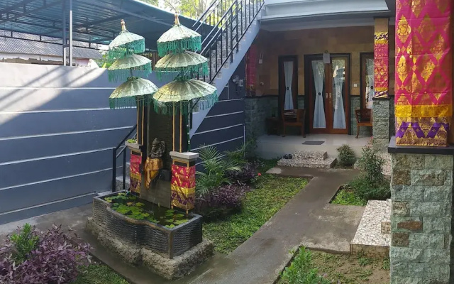 Jevon Cottage by Wizzela
