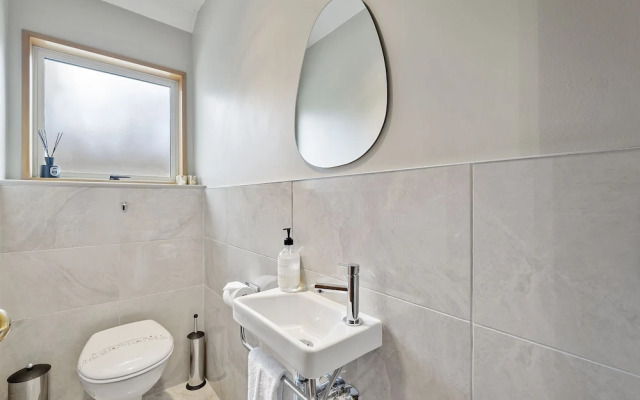 Lakeside Indulgence on Wilmot