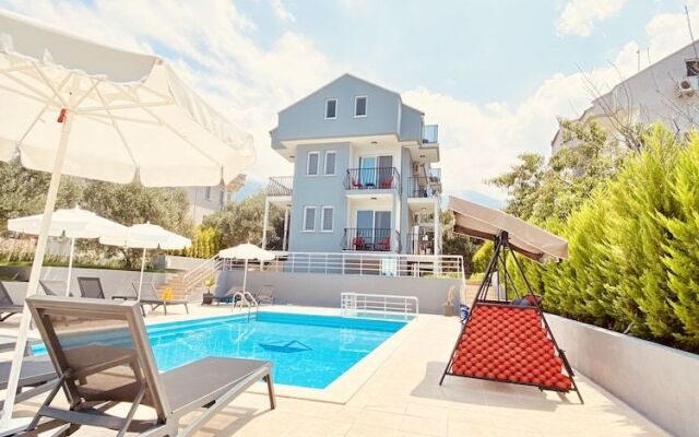 Platinum Apartments