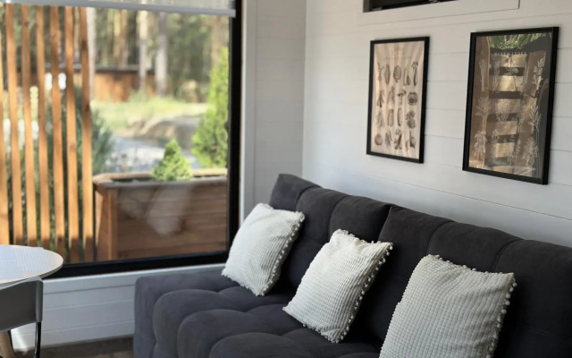 YANTAR glamping