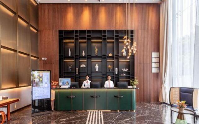 Jinjiang Metropolo Hotel Shenzhen Longgang Central