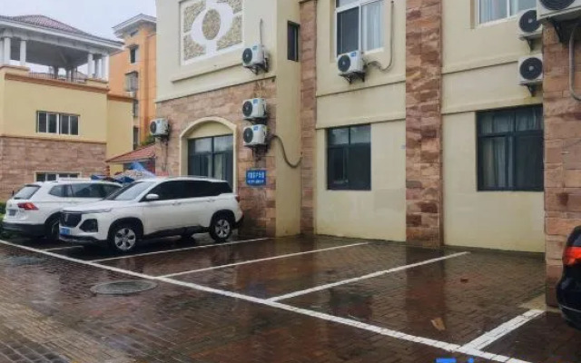 Junyi Chain Hotel (Wuxi Yixing Xushe Town Government)