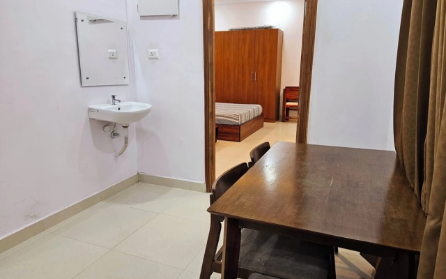 Crescent Stays Serviced Apartment