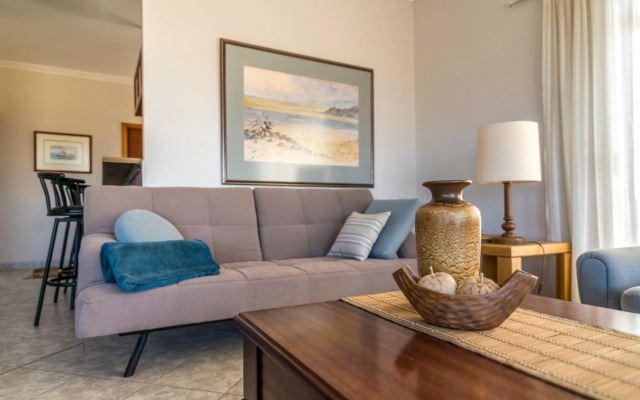 Chala-Kigi Apartments