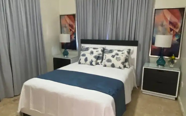 Luxury 5 Bedrooms Villa in Hispañola -sosua