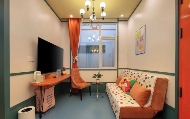 Shanghai Dolemi Mengmengwu Hotel