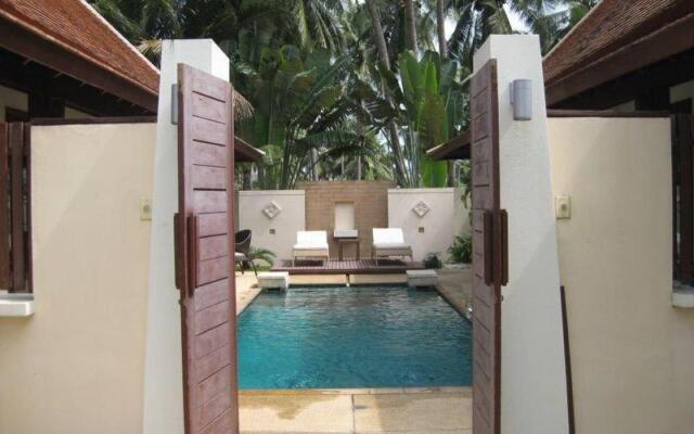 Plumeria Place Residence (Private Villa 1)