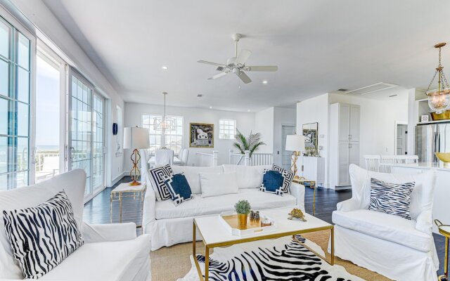 Anastasia Beach House by Vtrips