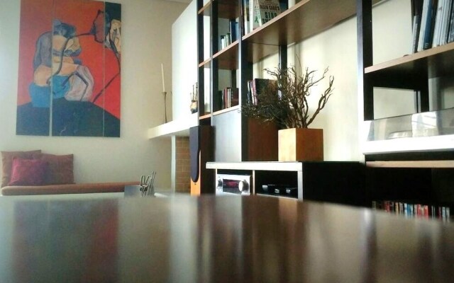 Beautiful 4flr 2bdr and Parking
