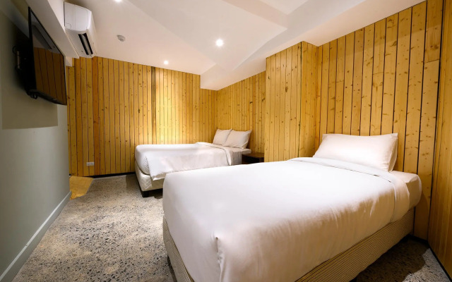 G1 Lodge