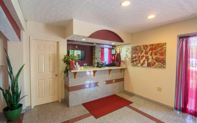 Red Roof Inn Crossville