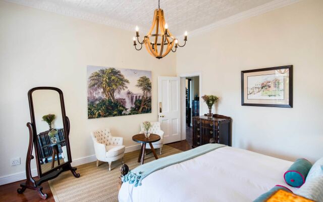 The Inn at Castle Hill