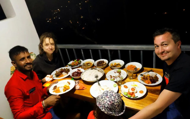 Rock Paradise Homestay