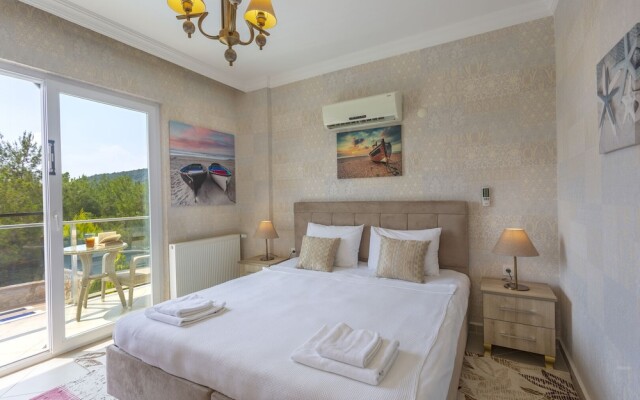 Four Seasons Villa 5