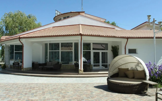 Steaua Apelor Family Resort