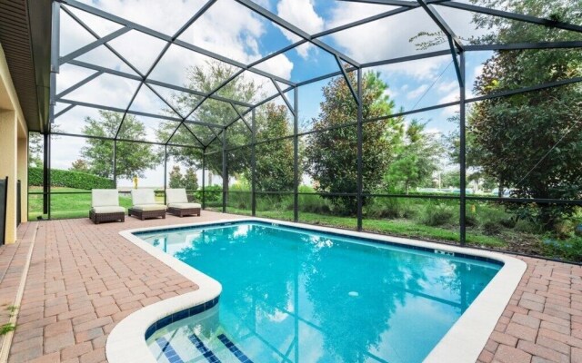 Showhome 5 Bedroom Champions Gate Villa