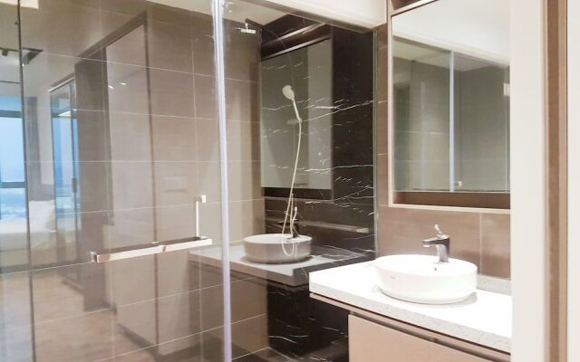 Expressionz Professional Suites by Rafiq