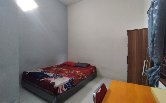 Wisma Hiro Pertiwi by OYO Rooms