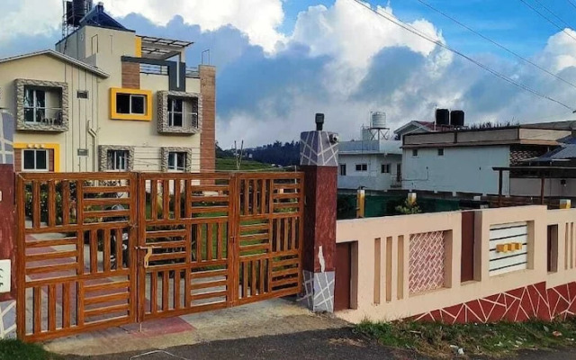 Rose garden enclave for families