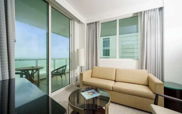 Residences at Fontainebleau Miami