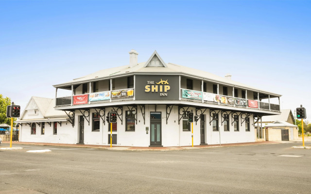 Nightcap at the Ship Inn