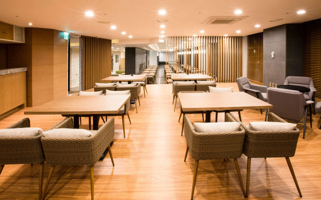 Hotel Bridge Seogwipo