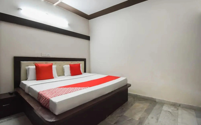 Hotel V Seven by OYO Rooms