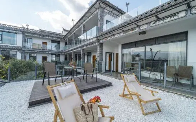 Guanlan Seaview yard Inn(Longkan Wharf Branch)