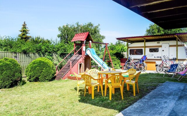Awesome Home in Dzwirzyno With 3 Bedrooms and Wifi