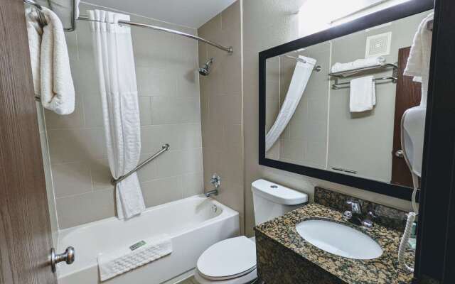Spark by Hilton Eden Prairie