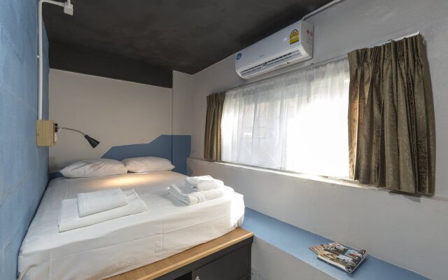 Fun Hostel Phuket Patong - Adults Only