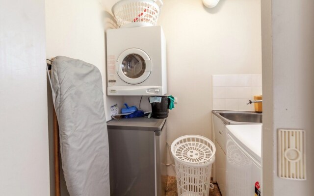 Portofino, Unit 4/7 Laman Street