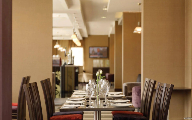 Clayton Hotel Cardiff