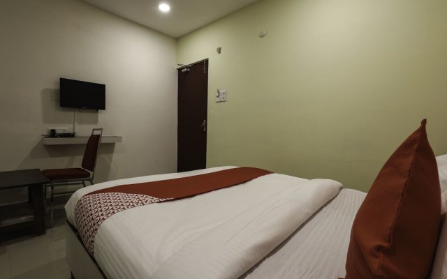 Athidi Grand Hyderabad by OYO Rooms