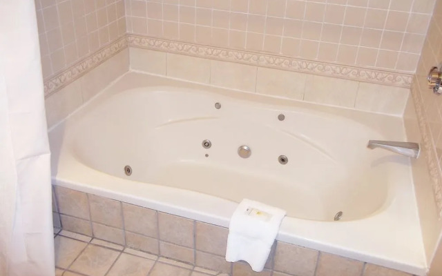 Best Western Seville Plaza Hotel